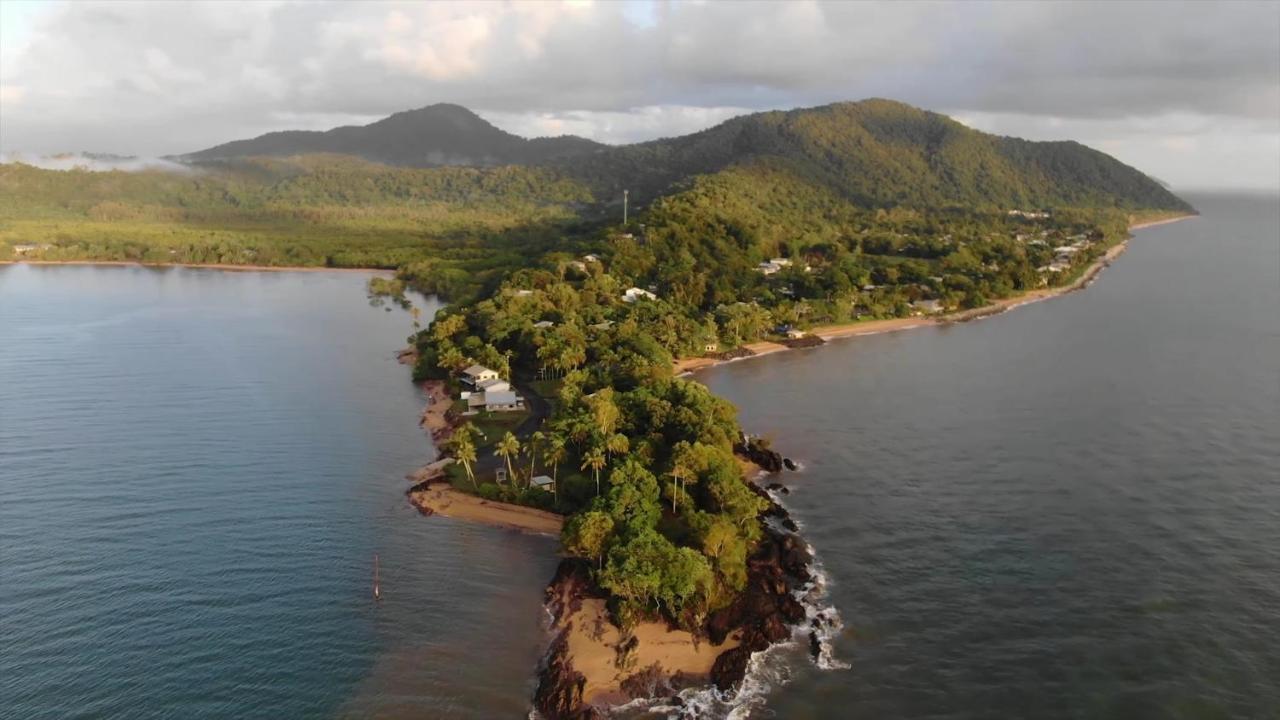 Flying Fish Point Tourist Park Hotel Innisfail Buitenkant foto